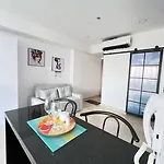 Cartagena Beach Apartsuites
